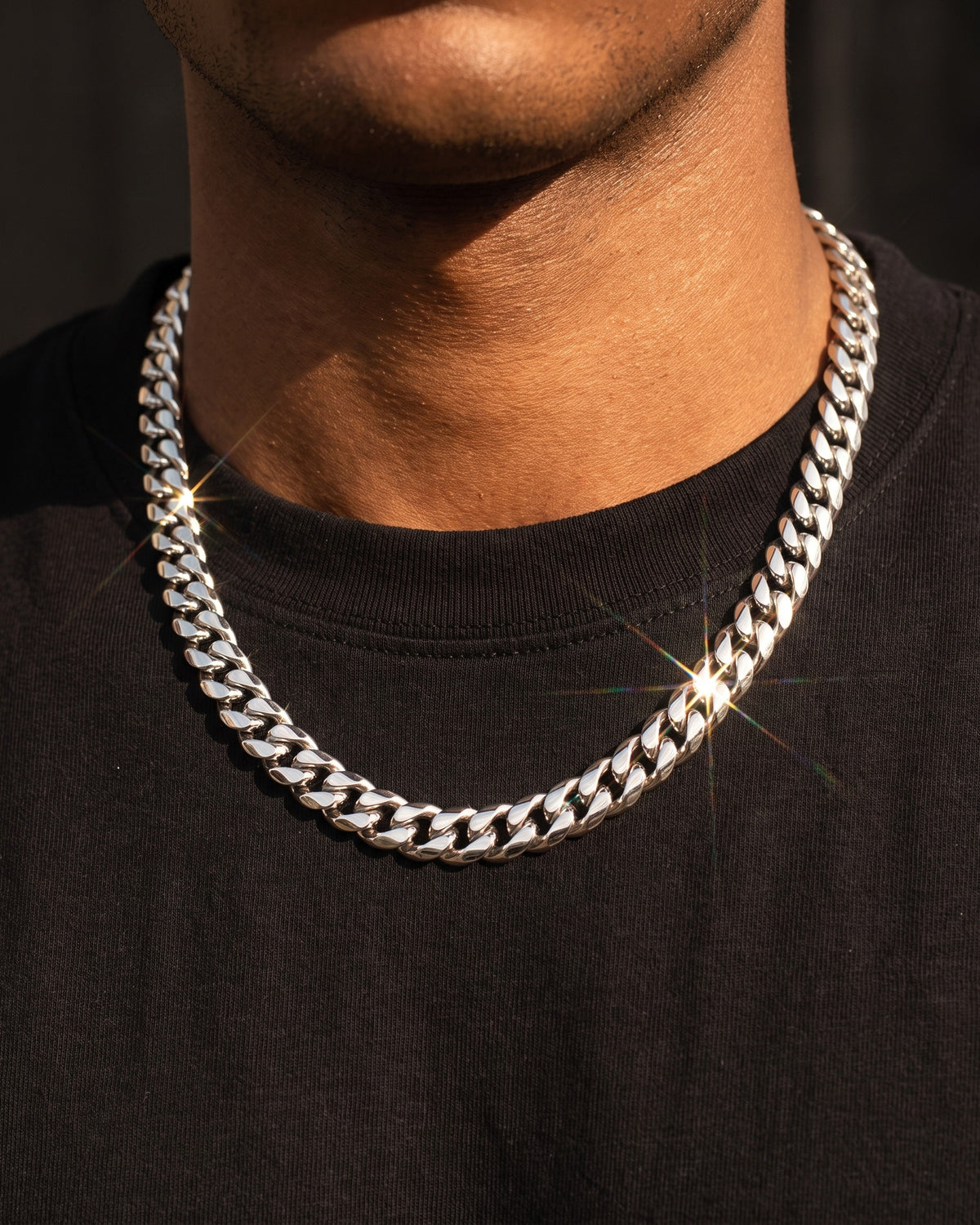 18K Cuban Link Chain 10mm White worn