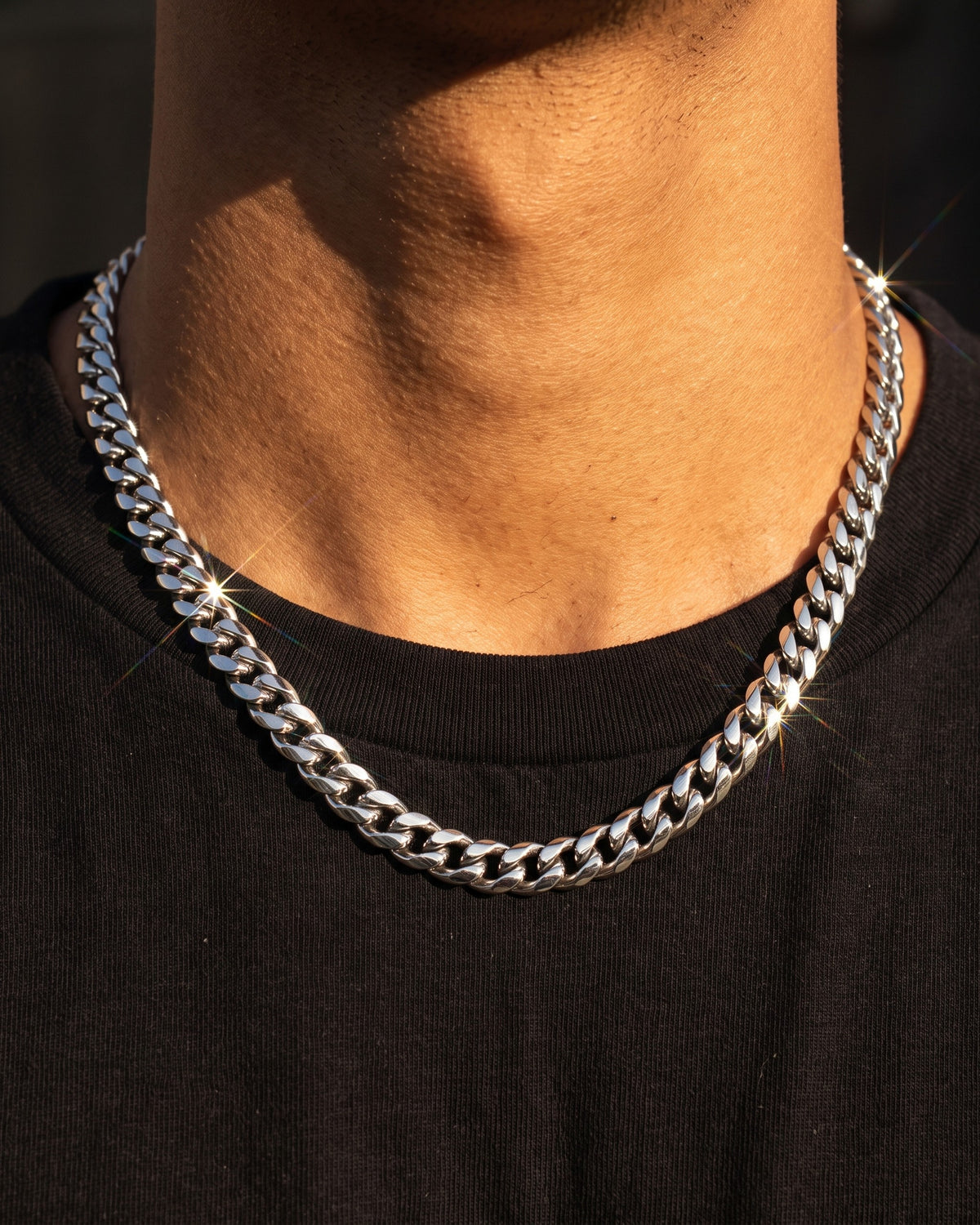 18K Cuban Link Chain 6mm White worn