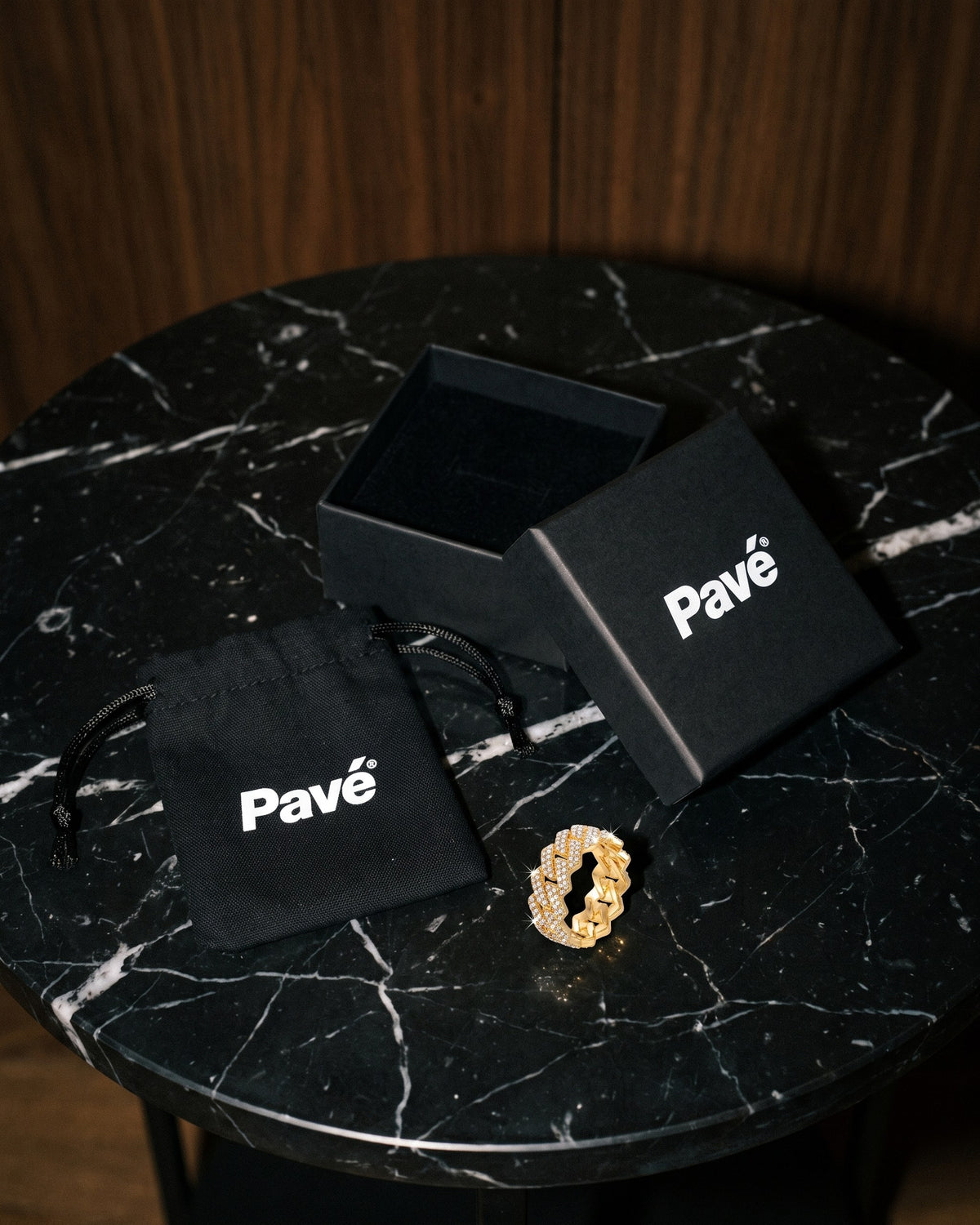 Cuban Link Ring 10mm Gold packaging