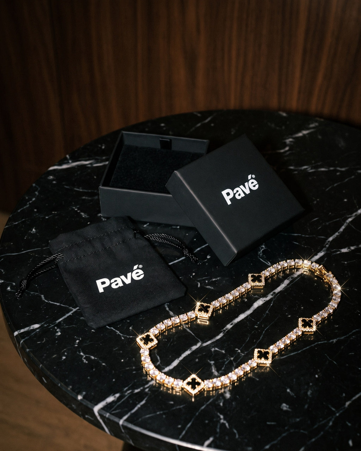 Iced Clover Necklace 4mm Gold packaging