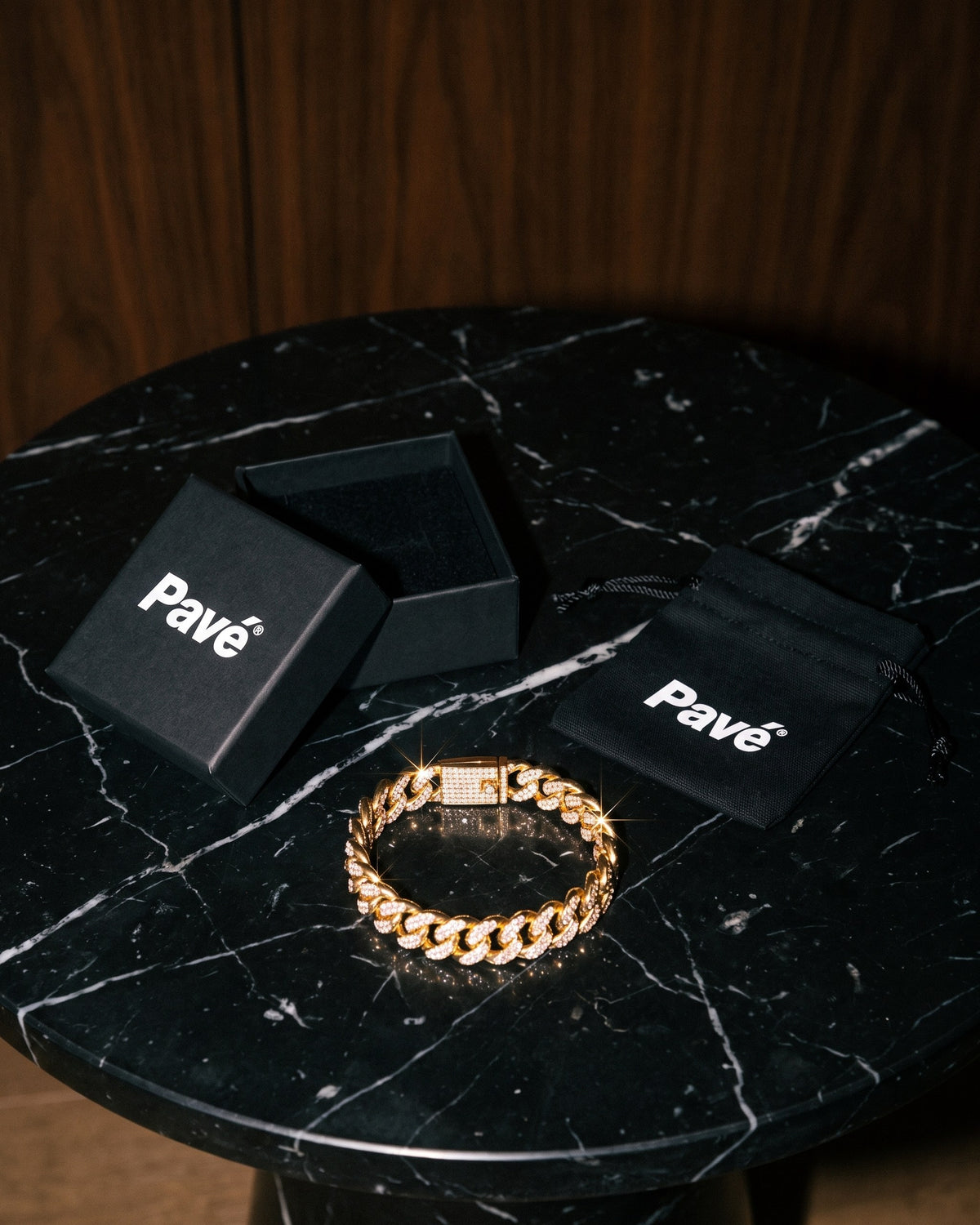 Iced Cuban Bracelet 13mm Gold packaging