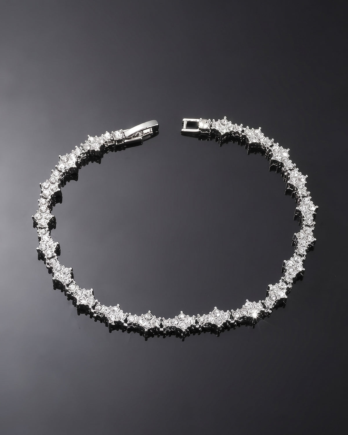 Iced Star Link Bracelet White studio
