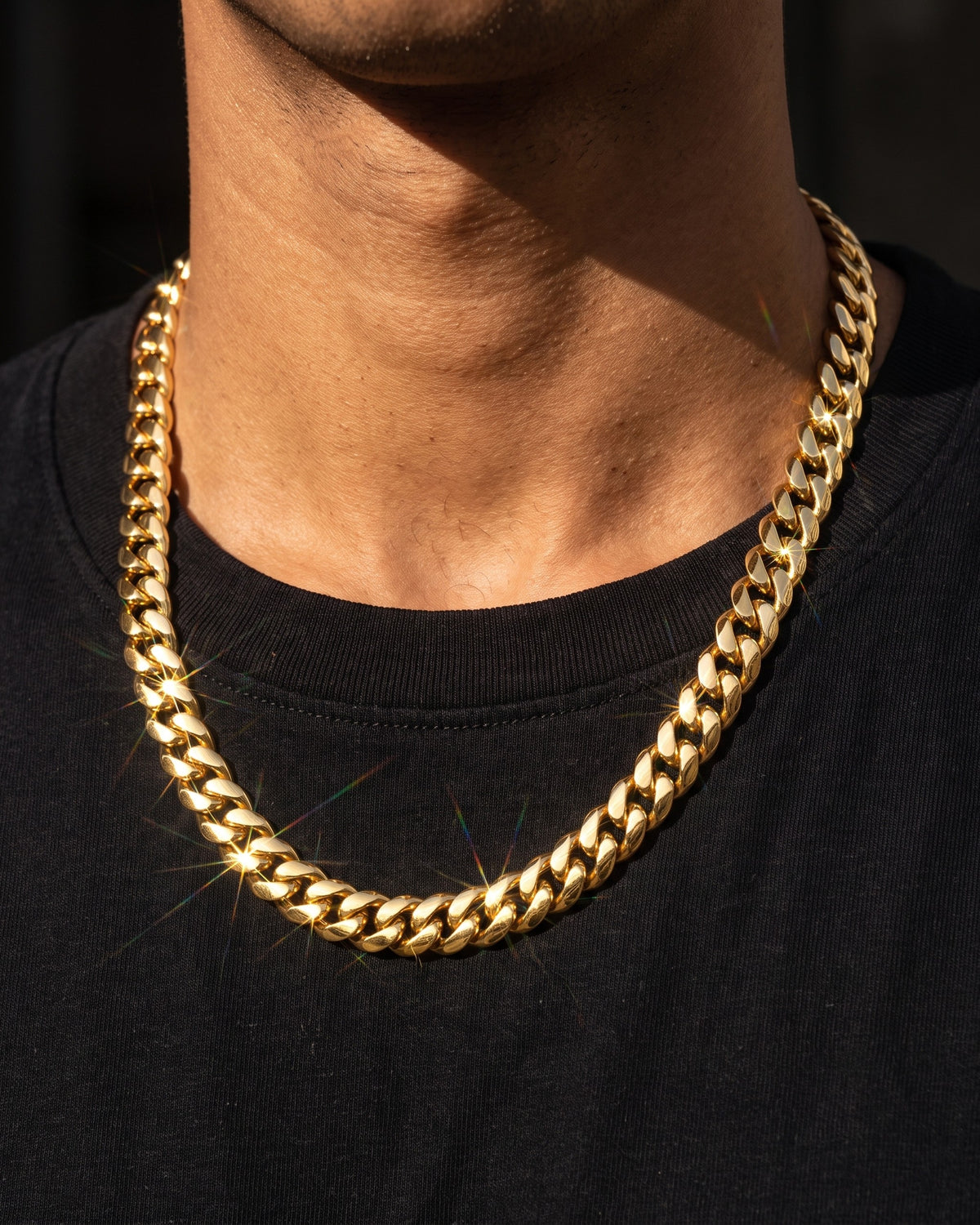 Miami Cuban Chain 10mm Gold worn